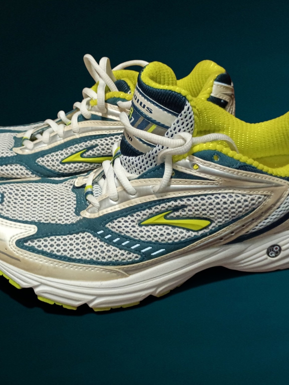 Brooks Neon Yellow Running Shoe Interior Tag